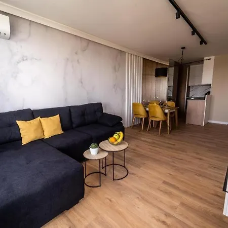 Apartament Big Ben Apartment *